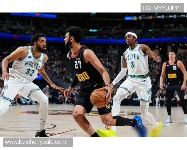 森林狼与雷霆展开激烈对决谁能在这场较量中笑到最后